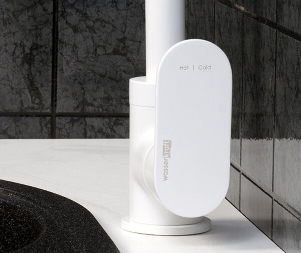 Смеситель Wasserkraft для кухонной мойки, цвет белый Soft-touch, 8507