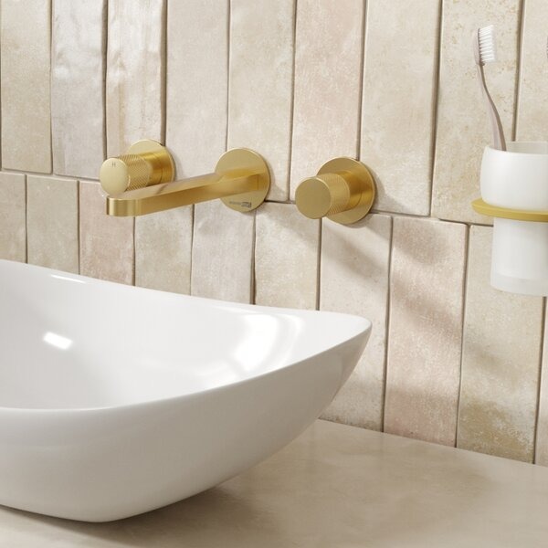 Смеситель для раковины Wasserkraft Schunter, золото матовое, 8245