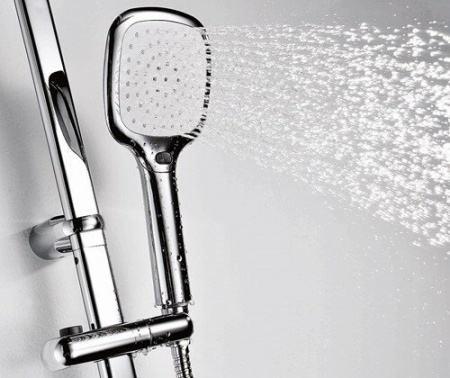 Душевой гарнитур Wasserkraft A042 с верхним душем 30 х 20 см, хром