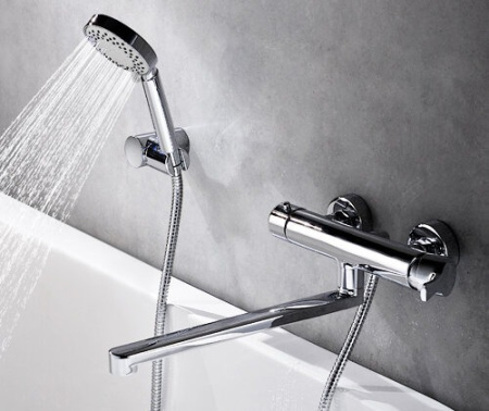 Смеситель Wasserkraft 4802L для ванны и душа с длинным изливом, с душевым гарнитуром, хром
